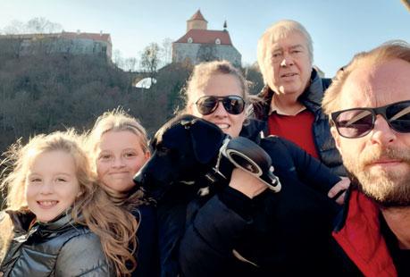 Rozhovor VÍTĚZSLAV KOUDELKA: NA POČÁTKU BYLO SLOVO PhDr. Vítězslav Koudelka se narodil v Brně 21. července 1951.