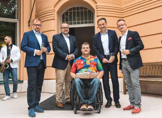 34 UDÁLOSTI SCIENTIFIC DIALOG Benefiční zahradní slavnost s B. Braun pro život MINIINVAZIVNÍ CÉVNÍ CHIRURGIE OD LAPAROSKOPIE K ROBOTICKÝM OPERACÍM 14. 15. října 2020 Praha B.