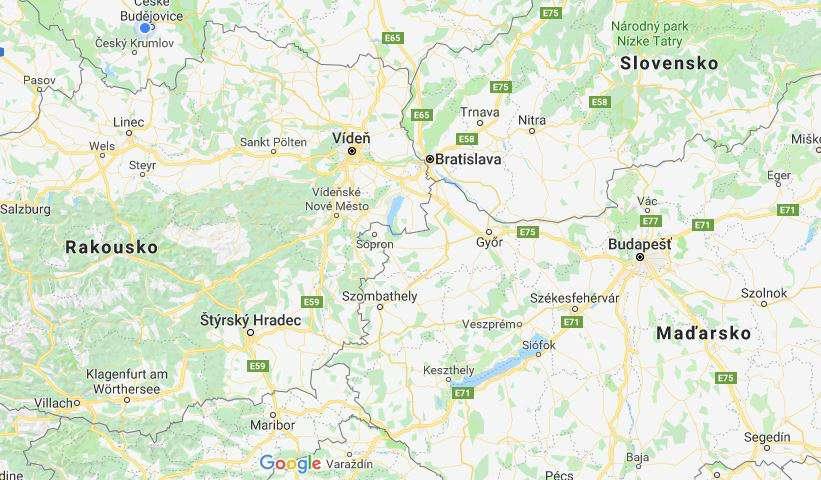 ČESKÉ BUDĚJOVICE V KONTEXTU SOUSEDNÍCH STÁTŮ 300 km 200 km 100 km České Budějovice se nacházejí ve středu Evropy a v jejich blízkosti (do cca 200 km) se nacházejí 3 hlavní města.