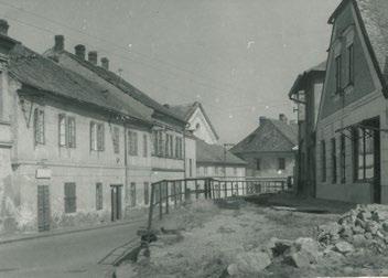 I ten byl postupem času opravován Haldy v době protektorátu Rok 1949 před zúžením Uvádím i vzpomínky pamětníka na třicátá léta 20. století.