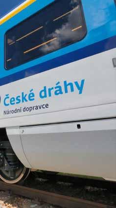 ČD testují opraveného Žraloka Motorová jednotka RegioShark, která byla poškozena při loňské nehodě u Perninku na Karlovarsku, se po opravě vydala zpět na koleje.