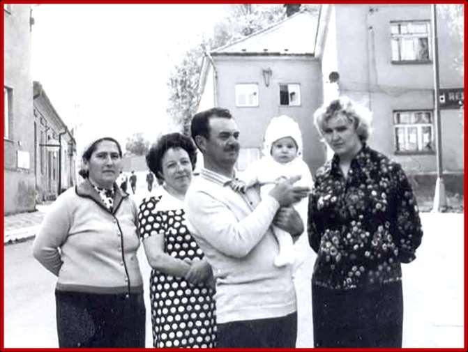 penězům, za které by si mohli nakoupit zboží, které nebylo v SSSR