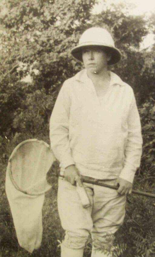 Obr. 16 Vlasta Kálalová entomoložka, po roce 1928.