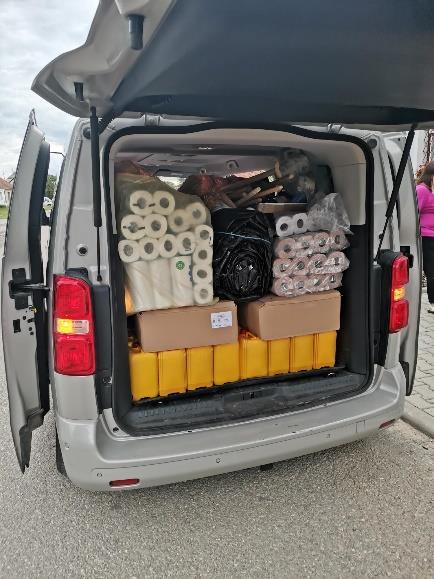 2021 proběhla na úřadě materiální sbírka na pomoc obcím zasaženým tornádem.