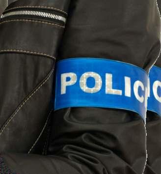 , o způsobu vnějšího označení, služebních stejnokrojích a zvláštním barevném provedení a označení služebních vozidel, plavidel a letadel Policie České republiky a o