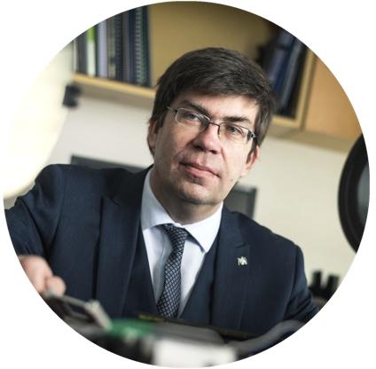 2 2.1 12 ORGANIZAČNÍ STRUKTURA Kolegium