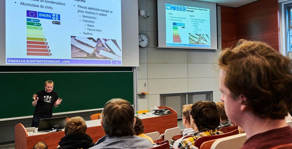 Učitelé ocenění děkanem za vynikající pedagogický výkon v zimním semestru 2019/2020 (https://fel.cvut.cz/cz/aktuality/2020/anketa-zima-odmena.html) a v letním semestru 2019/2020 (https://fel.cvut.cz/cz/aktuality/2020/anketa-leto-odmena.