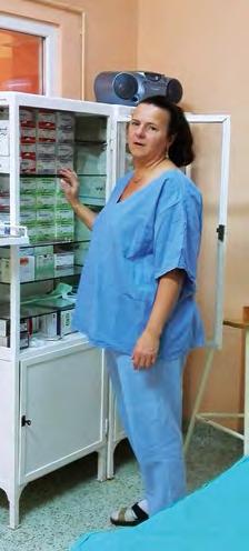ROČNÍK 9 ČÍSLO 6 PROSINEC 2015 Koníčkom Terézie Iľašovej je včelárstvo INŠTRUMENTÁRKA NA UROLOGICKOM ODDELENÍ LEVOČSKEJ NEMOCNICE AKO DIEŤA LEŽALA V NEMOCNICI, ODVTEDY CHCELA BYŤ SESTRIČKOU.