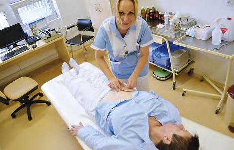 ROČNÍK 9 ČÍSLO 6 PROSINEC 2015 Stomická poradna Podhorské nemocnice pomáhá pacientům již 10 let PORADNA BYLA JAKO JEDNA Z PRVNÍCH V MORAVSKOSLEZSKÉM KRAJI OTEVŘENA V ROCE 2005 A OD TÉ DOBY POMOHLA UŽ