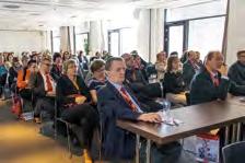 studenti lékařských a přírodovědeckých fakult. Již podruhé byla na sympoziu vyhlášena soutěž o nejlepší e-poster zdravotníků do věku 35 let.