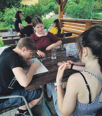 Získali praktické poznatky a zkušenosti pro táborové dny a užili si