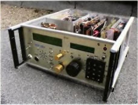 Všepásmový KV transceiver QRP2004 Ing. Vlastimil Ješátko, OK1ZKQ, oklzkq@seznam.