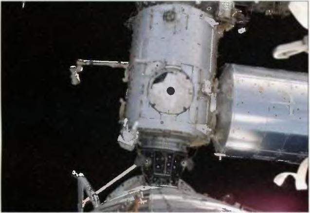 budou vypouštěny postupně mezi řijnem 2013 a březnem 2014. HamTV experiment by měl být využíván hlavně při spojeních astronautů se studenty ve školách [1]. Doposud tato spojeni probíhala fonicky.
