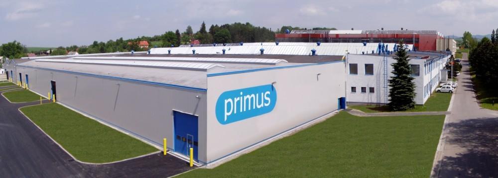 1.4 Výrobní spektrum Produkce společnosti Primus pokrývá celé spektrum vybavení prádelny od odpružených praček s vysokými otáčkami odstředění, přes neodpružené pračky, hygienické bariérové odpružené