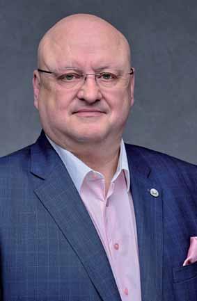 ky BULLETIN LE Životopisy advokátů Kandidátky 21 JUDr. Martin Maisner, PhD., MCIArb.: Moderně a efektivně, ale s respektem k nejlepším tradicím.