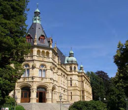 Zajímavé výstavy a expozice: Svatovítský poklad Kaple sv. Kříže na II. nádvoří Pražského hradu