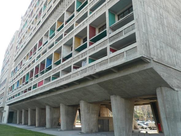 Obr. 18: Unité d'habitation Marseile. Zdroj: http://www.matchingpoints.