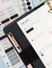 V rámci stého výročí Filofax je tato exkluzivní edice k dostání jen v limitovaném číslovaném množství na světě bylo vyrobeno pouze 750 kusů od každé barvy a velikosti.