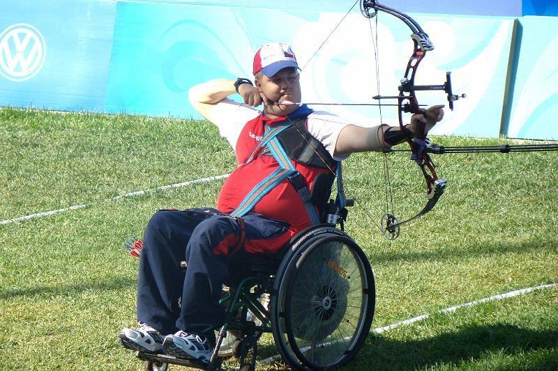http://www.paralympic.cz, http://www.shsa.cz/cyklistika/ LUKOSTŘELBA Lukostřelba je testem přesnosti, síly a koncentrace.