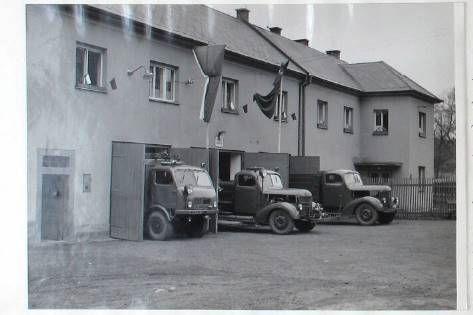 5 při převařování másla, celkem vyhořelo 8 domů. Z celé vesnice zůstaly doškové střechy pouze na domech č.p. 2, 3, 8 a 14.