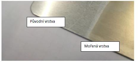 To znamená, že bez ohledu na další vyskytující se vzorky v okolí, měří přístroj vždy přibližně stejnou intenzitu fluorescence []. 3.