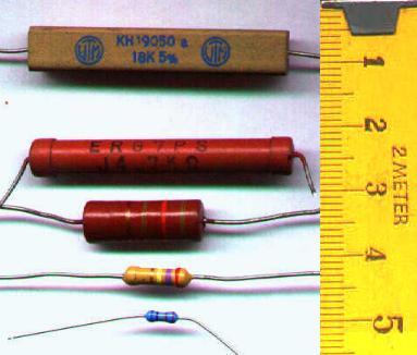 Značka rezistoru používáná v elektrických schématech je buď obdélníček nebo klikatá čára: 6.