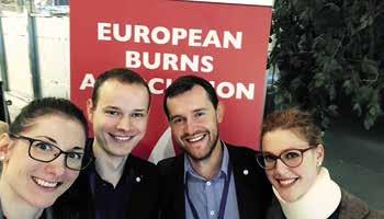 Erik Eliáš, sa mohli s finančnou podporou VAVIE zúčastniť kongresu European Burn Asociation v Rotterdame.
