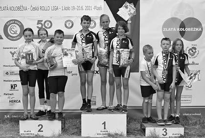 Po oba dny probíhal program Zlaté koloběžky 2021 na cyklistickém oválu Rapidu Plzeň a nabídl divácky atraktivní závody s častými průjezdy závodníků před diváky.