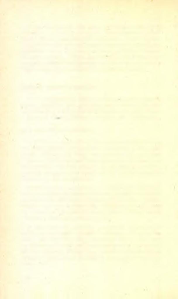 Z la tý fík (obr. 39). Do listiny povolených odrůd byla zařazena v r. 1954. Keře vytváří velmi rozložité až poléhavé. Výhony jsou silné, řídce rozložené, středně ostnité.