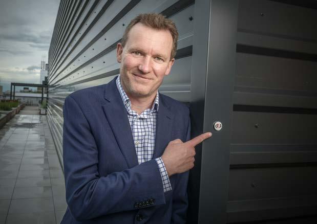 Služby jsme rozšířili například o měření teploty zaměstnanců našich klientů, mezi hardwarovými produkty jsme začali nabízet automatické termokamery na měření teploty, automatické detekce nošení