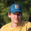 závodního plavání, ale platí rovněž za prestižního výrobce sportovního a fitness oblečení.