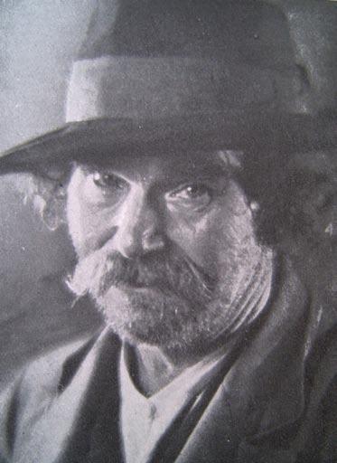Meziválečná fotografie na