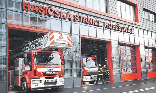BEZPEČNOST Nová hasičská stanice v Holešovicích Nová hasičská stanice v Holešovicích byla slavnostně otevřena 18. ledna 2022.