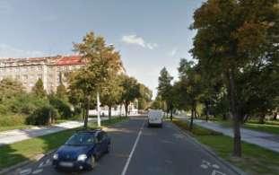 charakter - ulice Terronská zástavba 4-6ti podlažních bytových bloků a vysokoškolských kolejí, šikmé a ploché střechy Na severní