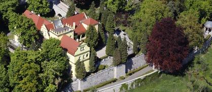 39. Krapkowice Okolí starobylého města Krapkowice nabízí cyklostezky, stezky pro pěší i vodní atrakce. Symbolem města jsou městské hradby ze 14.
