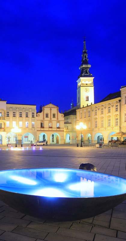 11. Zámek Kunín Nemovitá kulturní památka České republiky Kunín se rozprostírá po obou březích řeky Jičínky,