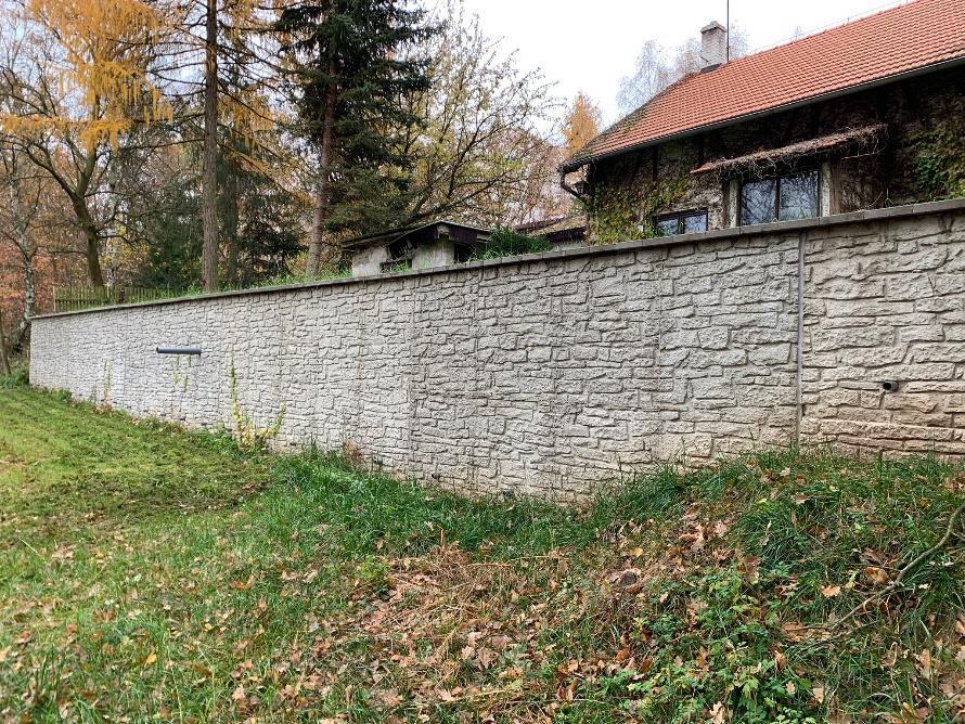 Opěrná zeď