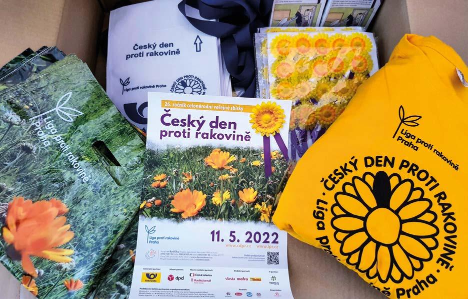 Informační zpravodaj ČESKÉ BUDĚJOVICE Ve středu 11. května se celkem 16 dobrovolníků ve žlutých tričkách ze tříd 1. EA a 1.