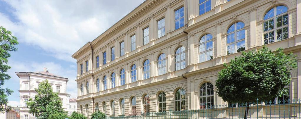 SEZNAM PRACOVIŠŤ (k 31. 12. 2021) VĚDECKO-PEDAGOGICKÁ PRACOVIŠTĚ FAKULTY ANATOMICKÝ ÚSTAV U Nemocnice 3, 128 00 Praha 2, tel.: 224 965 780 Přednosta: doc. MUDr. Ondřej Naňka, Ph.D. E-mail: anat@lf1.