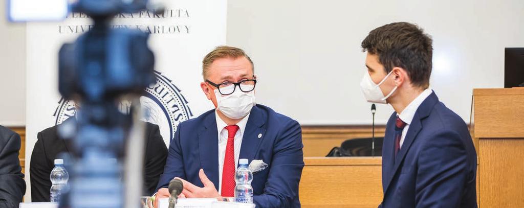 ODDĚLENÍ KOMUNIKACE Hlavním cílem činnosti oddělení komunikace (OK) je propagace vzdělávací a vědecko-výzkumné činnosti fakulty, komunikace se studenty a zaměstnanci.