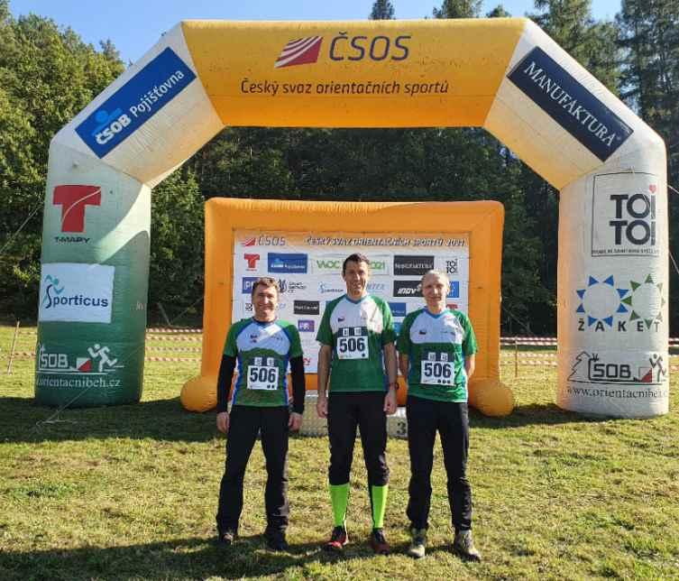 9 1. místo ve štafetě Kristýna Matyášová Spokojení Hradcovi Štafeta OK CHA H135-16.