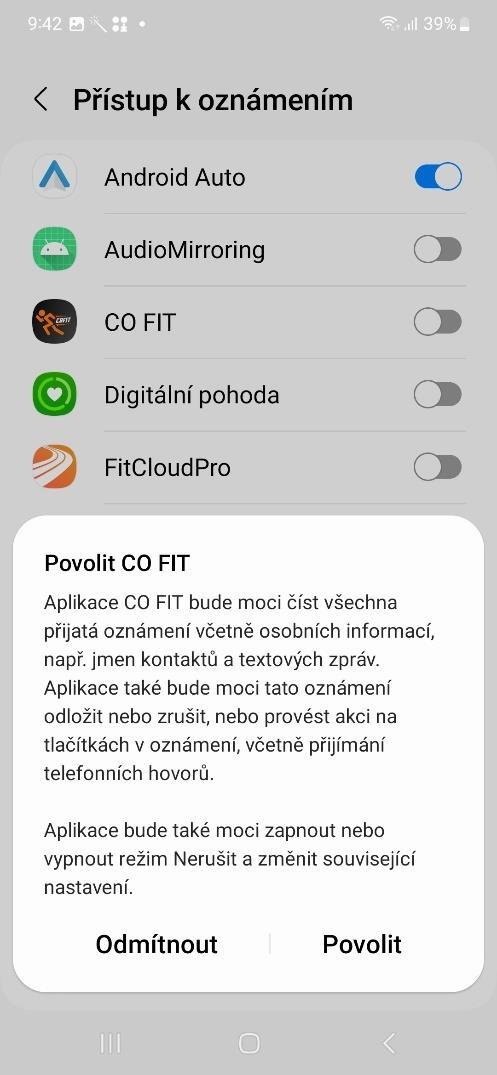 V systému vašeho telefonu po povolení přístupu se zobrazí Přístup k oznámením,