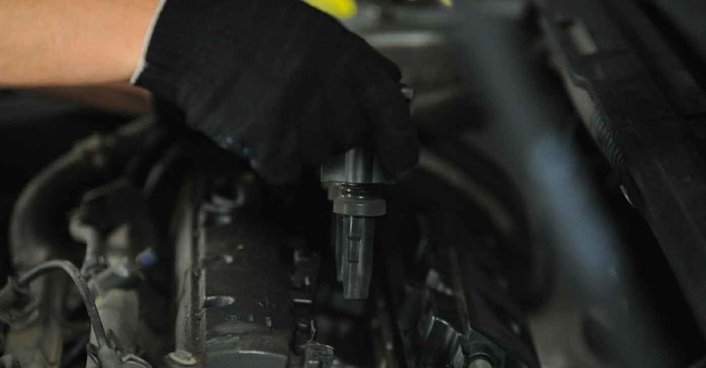 Výměna: zapalovacích svíček - PEUGEOT 307 SW (3H).