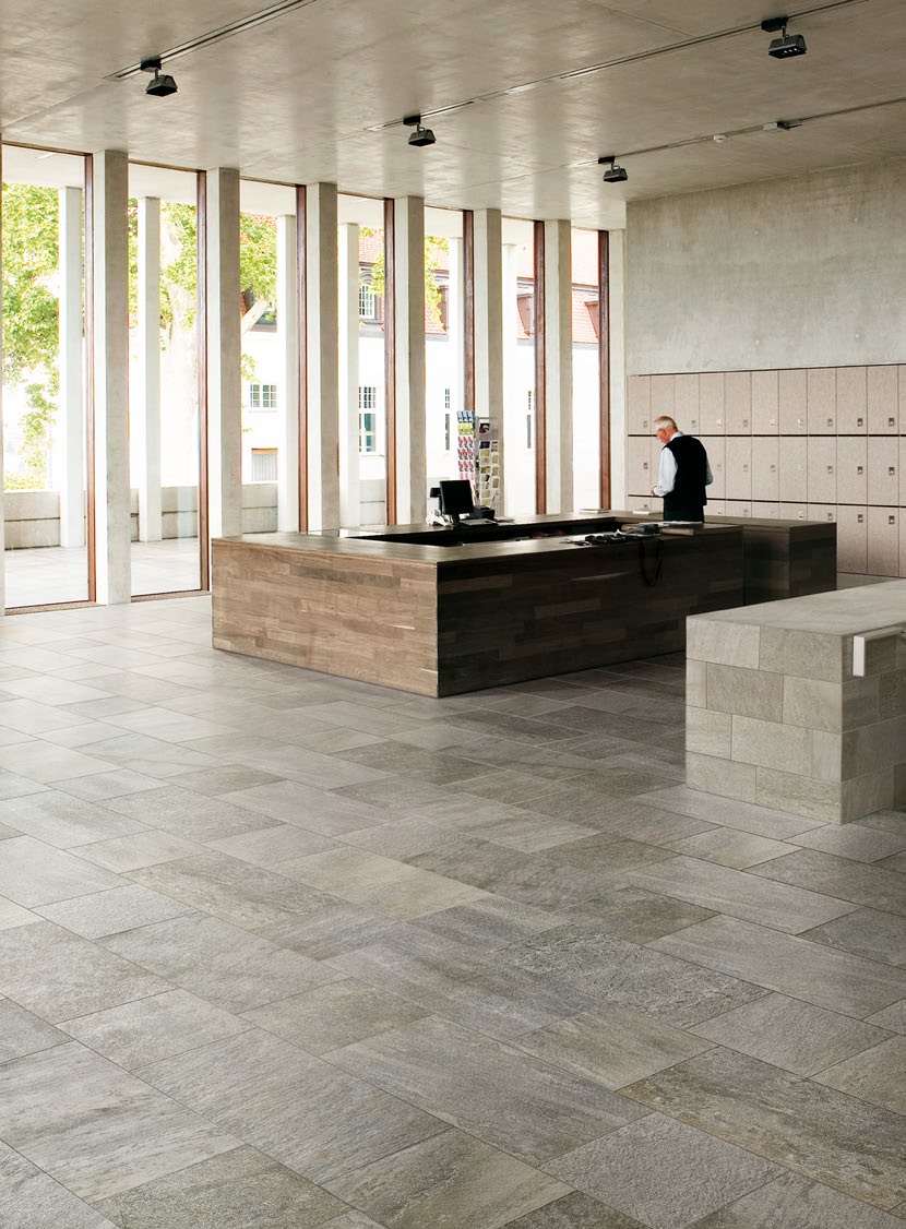 made in italy Série Walks/1.0 od italského výrobce Floorgres je klasickým představitelem dokonale propracovaného produktu.