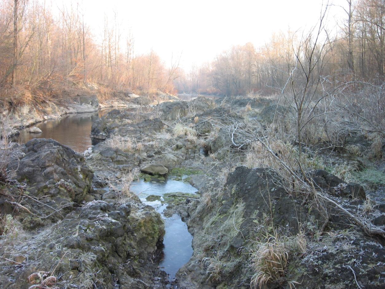 12. Podbeskydská vulkanická oblast V pásu, táhnoucímu se v délce 100 km od Hranic až k Českému Těšínu, se lze setkat s pozůstatky vulkanismu.