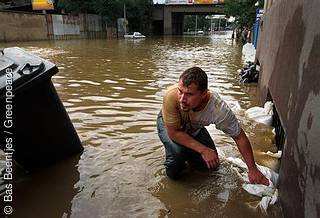 Povodně: přírodní katastrofy umocněné
