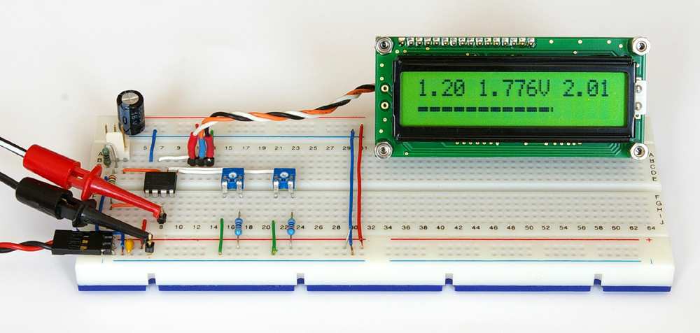 8 pause 200 ;cas na vymazání LCD 9 10 cyklus: ;merení a zobrazení jednoho napetí 11 readadc10 4,w0 ;napetí z pin 4 do w0 12 w0=w0*2+korekce ;prevod na 0,002V 13 w1=w0/1000 ;celé V do w1 14