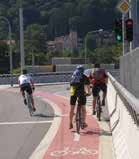 cyklistická dopravní opatření JÍZDNÍ PRUH A CYKLISTICKÉ NÁVĚSTIDLO (S 10a; S 10b; S 10c) - návěstidla určená pouze