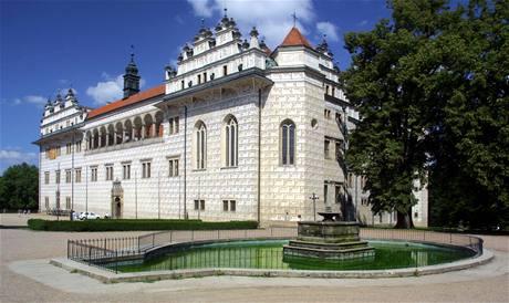 Dušková,CSc,FIAC