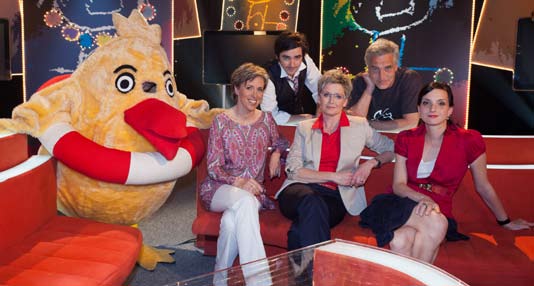 Kuře na obrazovce České televize Pomozte dětem je inspirováno projektem britské televize BBC Children in Need.